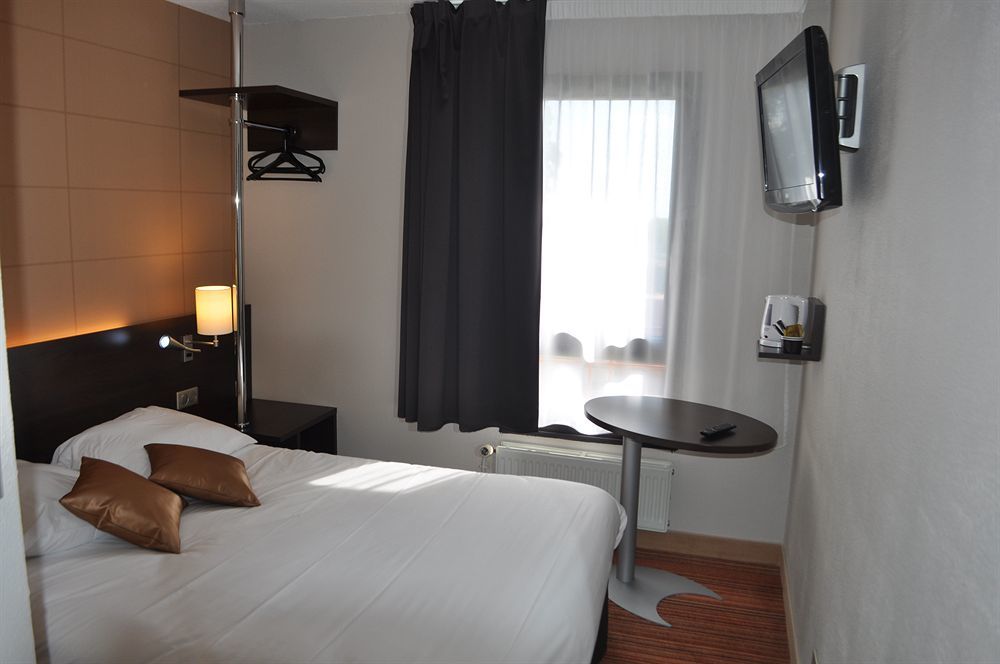 Hotel Inn Design Resto Novo Langres Exterior photo